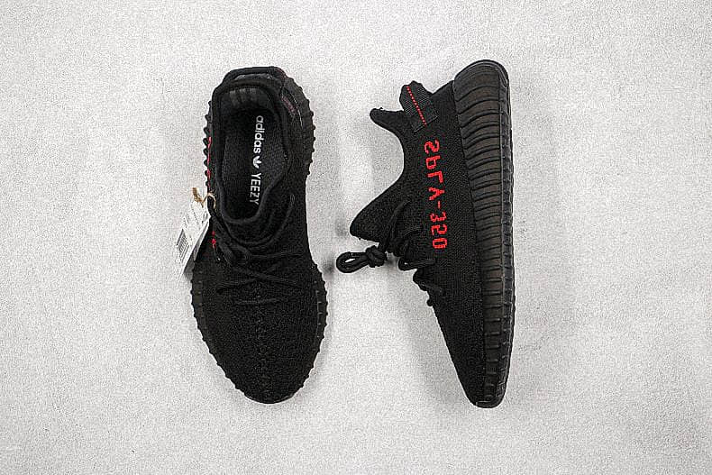 Fake Yeezy 350 V2 bred sneakers for Cheap (3)